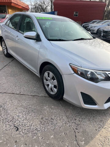 2012 Toyota Camry LE