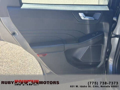 2024 Ford Escape ST-Line