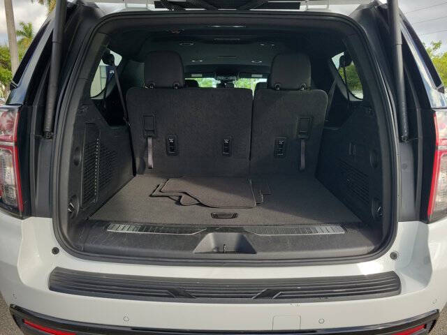 2024 Chevrolet Suburban RST