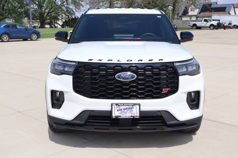 2025 Ford Explorer ST