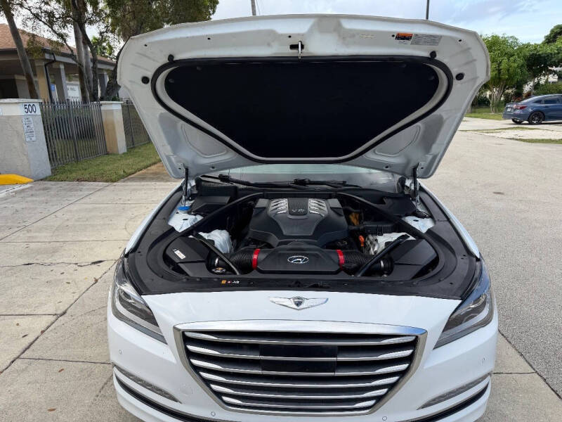 2015 Hyundai Genesis 5.0L