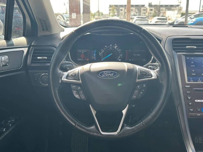 2020 Ford Fusion Titanium