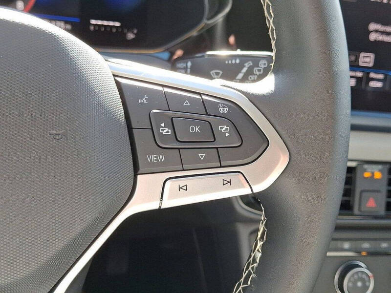 2022 Volkswagen Taos SE 4Motion