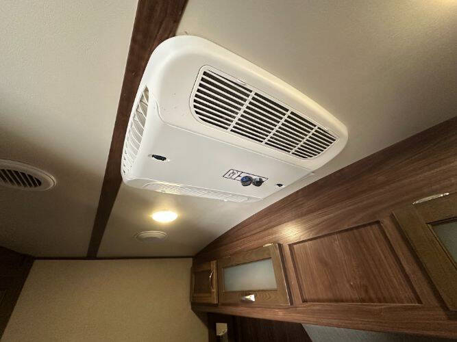 2017 Keystone RV 294RKSS