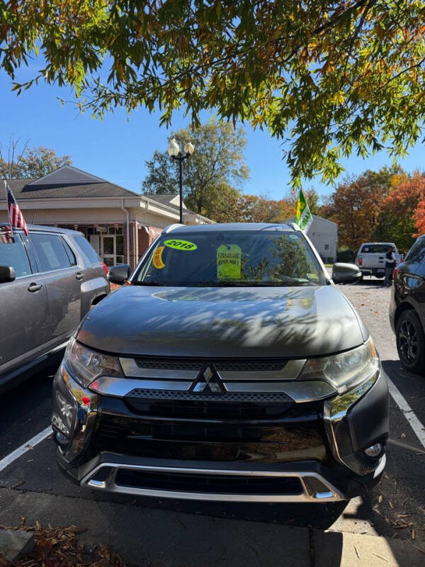 2019 Mitsubishi Outlander for sale at CHRISTIAN MOTORS in Hopewell VA