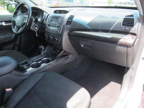 2014 Kia Sorento LX