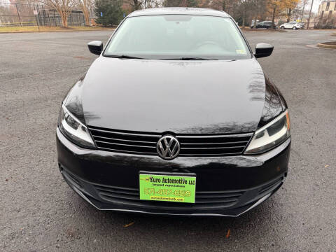 2013 Volkswagen Jetta for sale at Euro Automotive LLC in Falls Church VA