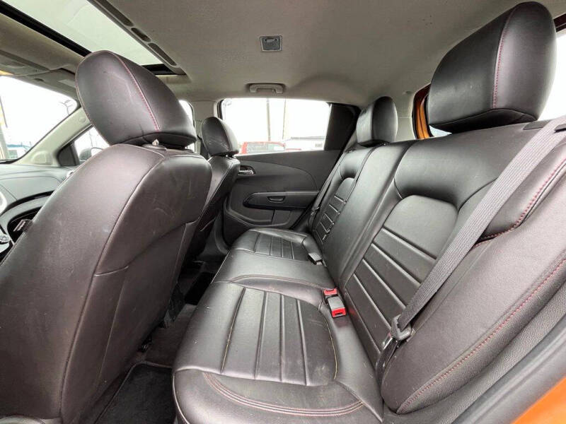 2017 Chevrolet Sonic Premier Manual