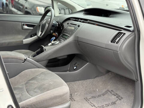 2011 Toyota Prius One