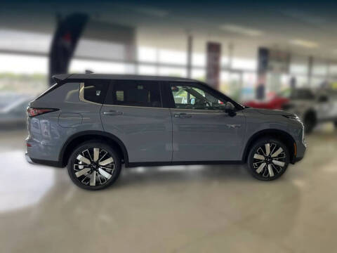 2026 Mitsubishi Outlander PHEV SE