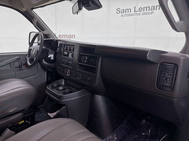 2026 Chevrolet Express 2500