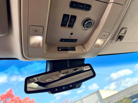 2017 GMC Yukon XL SLT