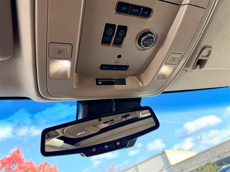 2017 GMC Yukon XL SLT