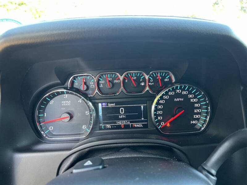 2017 Chevrolet Suburban LT