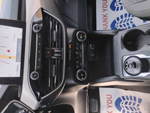 2020 Ford Escape SE