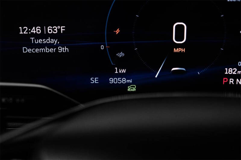 2024 Cadillac LYRIQ Tech