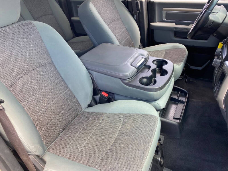 2017 RAM 1500 Big Horn