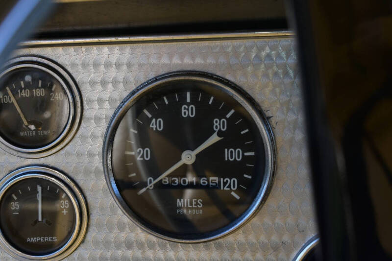 1957 Studebaker Golden Hawk