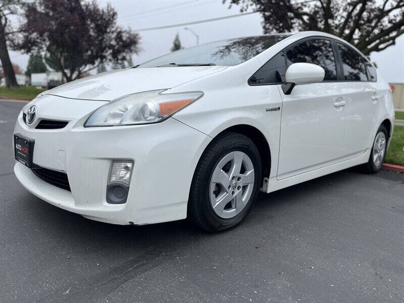 2011 Toyota Prius Three