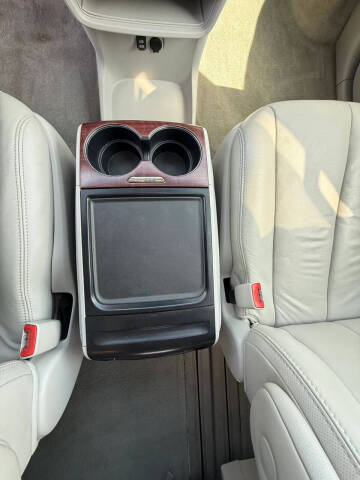 2012 Toyota Sienna