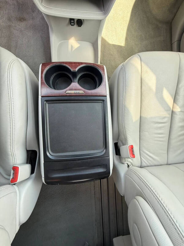 2012 Toyota Sienna