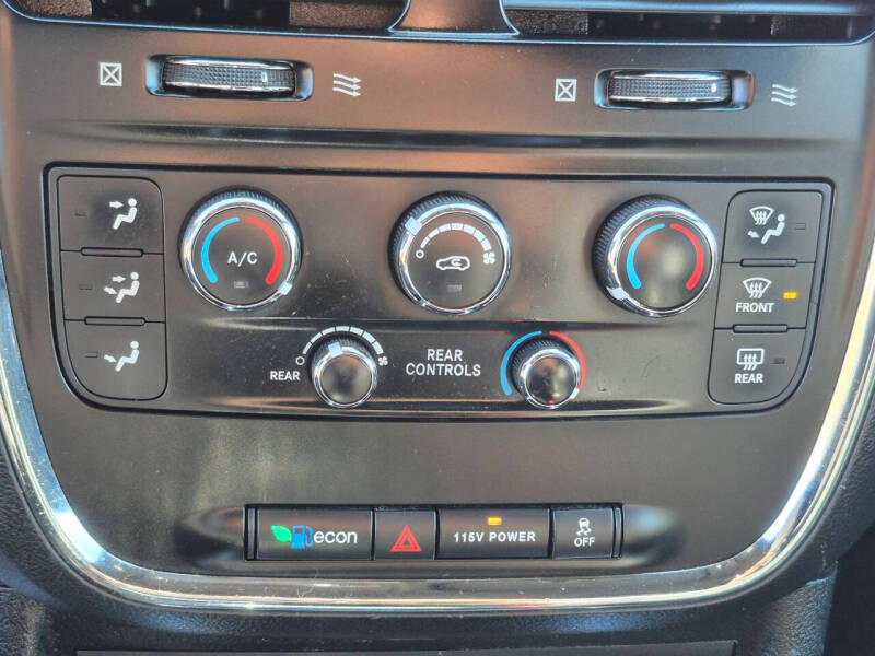 2014 Dodge Grand Caravan SXT 30th Anniversary