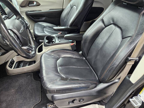 2018 Chrysler Pacifica Touring L Plus