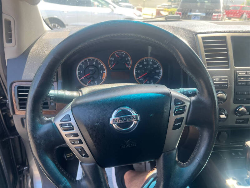 2015 Nissan Armada