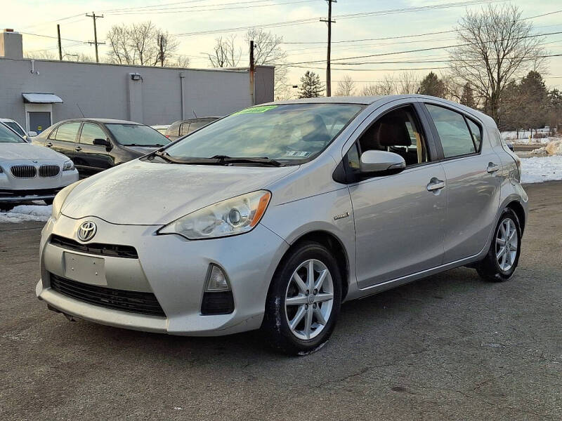 2013 Toyota Prius c Three