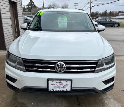 2019 Volkswagen Tiguan for sale at Auto Import Specialist LLC in South Bend IN