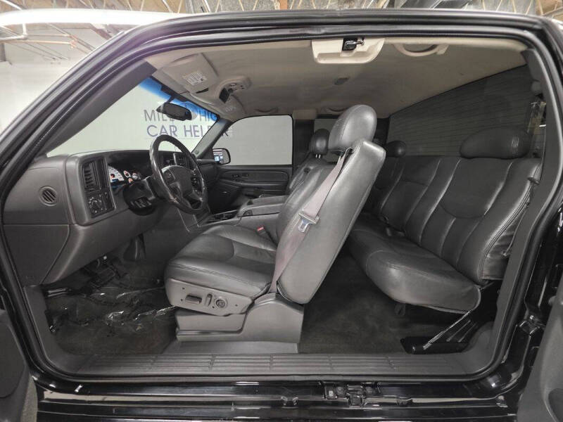 2004 Chevrolet Silverado 1500 SS