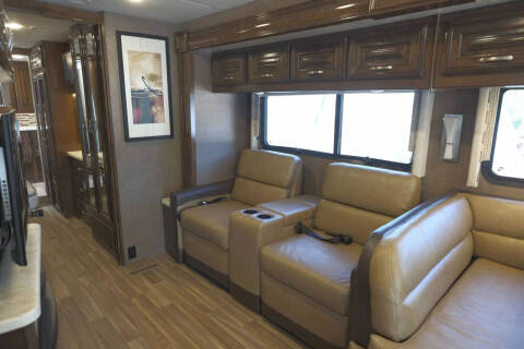 2018 Freightliner XCS Chassis