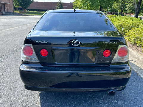2004 Lexus IS 300