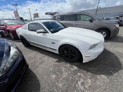 2013 Ford Mustang for sale at LR AUTO INC in Santa Ana CA
