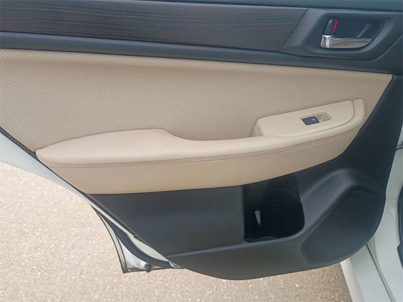 2017 Subaru Legacy 2.5i Limited