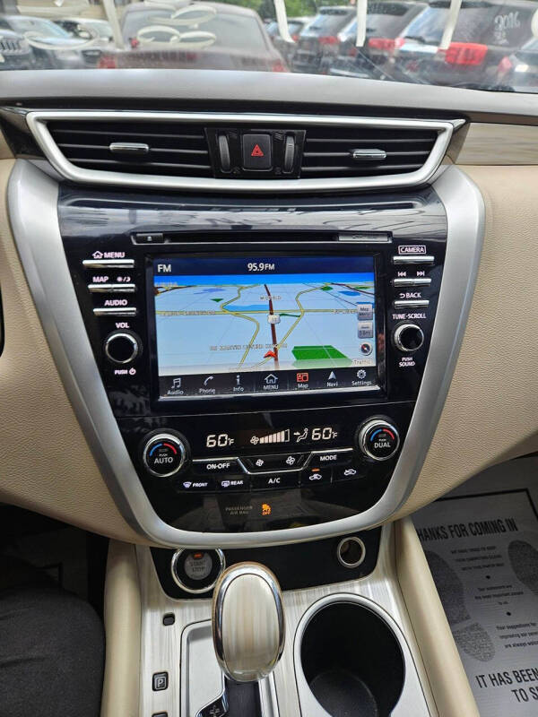 2015 Nissan Murano SV