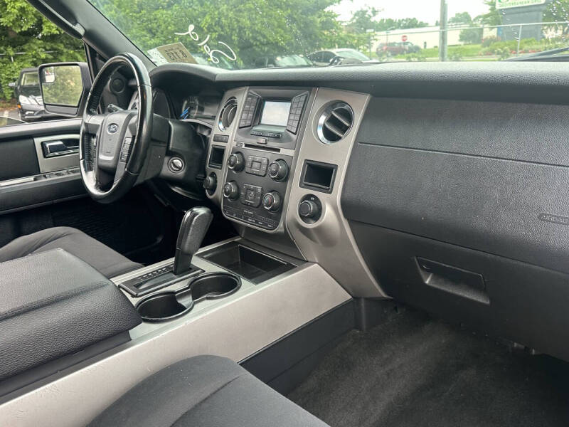 2017 Ford Expedition XLT