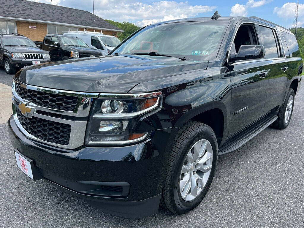 2019 Chevrolet Suburban 8
