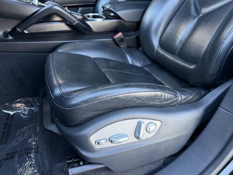 2017 Porsche Cayenne Platinum Edition