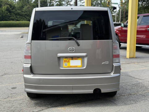 2005 Scion xB