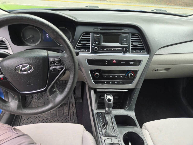 2017 Hyundai Sonata SE