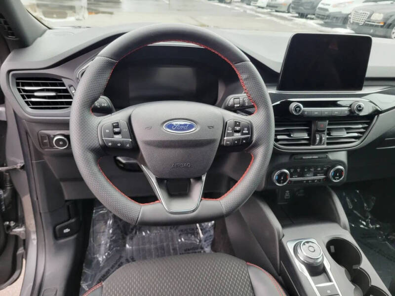 2025 Ford Escape ST-Line Select