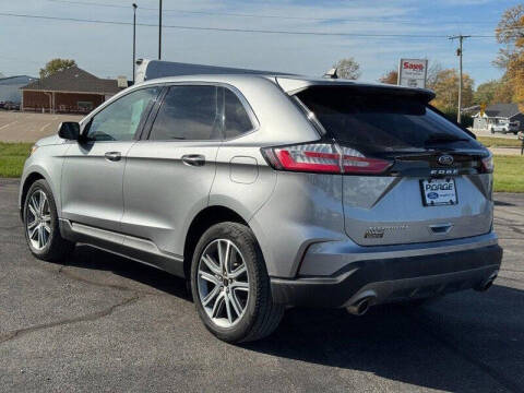 2023 Ford Edge Titanium