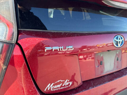 2017 Toyota Prius Three Touring