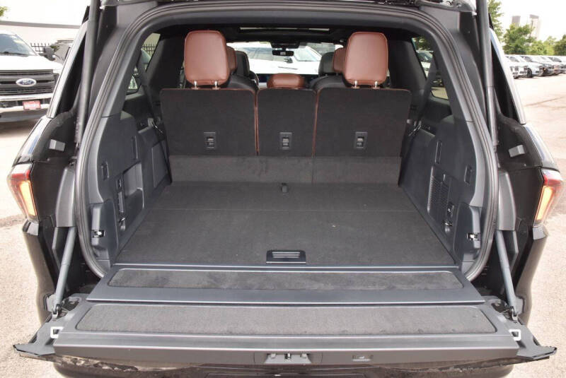 2026 Lincoln Navigator L Reserve