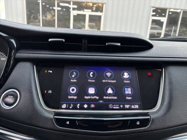 2022 Cadillac XT5 Luxury