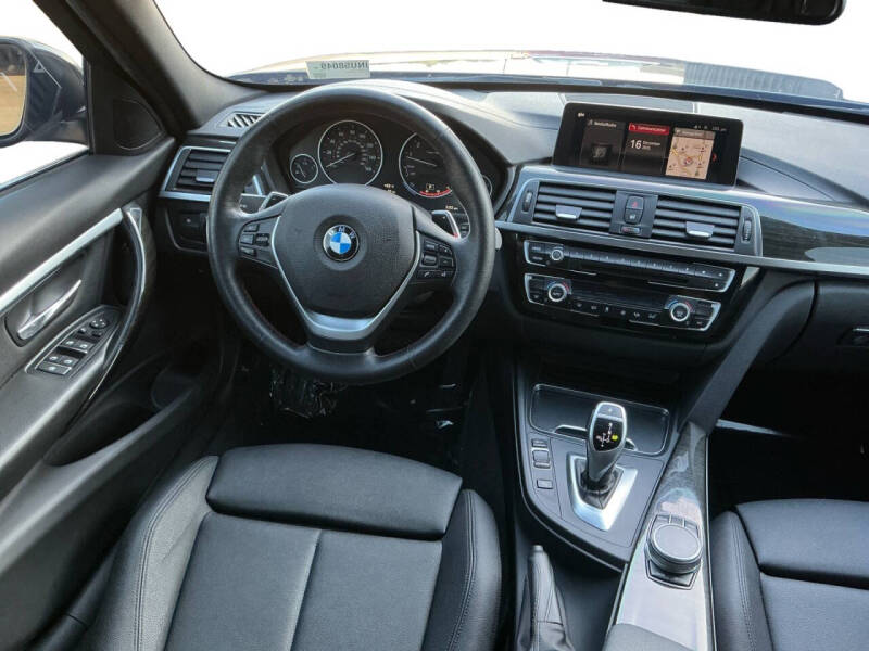 2018 BMW 3 Series 330i