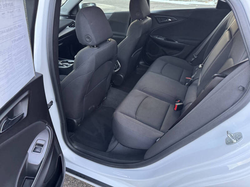 2025 Chevrolet Malibu LT