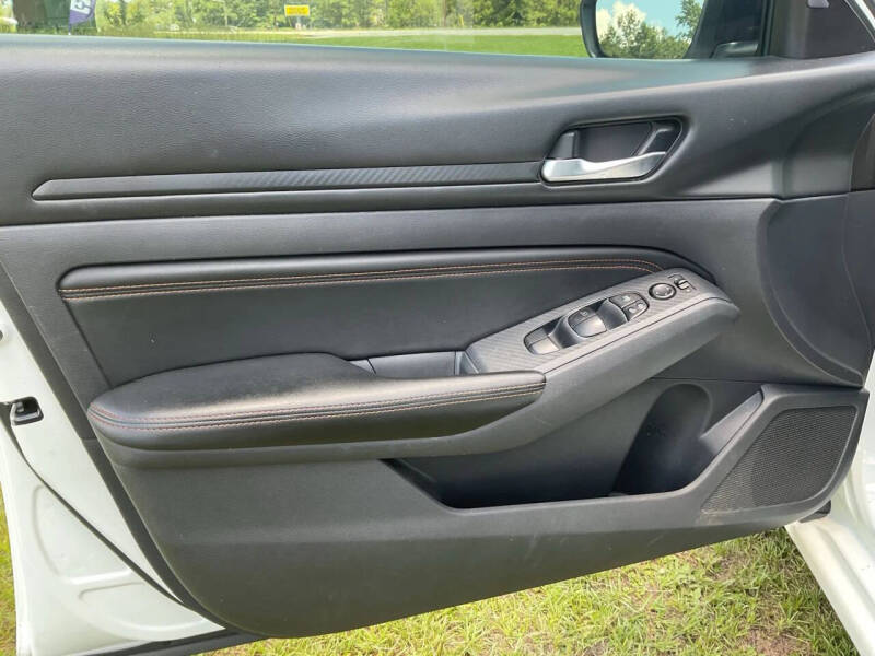 2020 Nissan Altima 2.5 SR