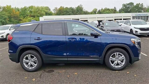 2022 GMC Terrain SLE